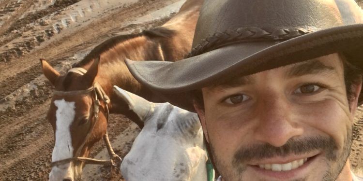A caballo, ni el Coronavirus lo frena: Marcos Villamil iniciará una  cabalgata por toda la Argentina que le llevará un año » Bichos de Campo