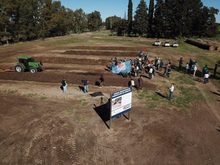 Planta de compostaje EEA Ascasubi (fotos Claudio Kvoleck de Agroassay)