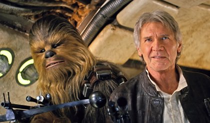 12/11/2015 
   Con treinta años más, con mucha más sabiduría... Pero todavía un canalla rebelde. Así será el Han Solo que encontraremos en Star Wars: El despertar de la Fuerza que volverá a estar encarnado por Harrison Ford. El actor ha revelado algunas pistas de lo que veremos en el Episodio VII y sobre su personaje
CULTURA
LUCASFILM