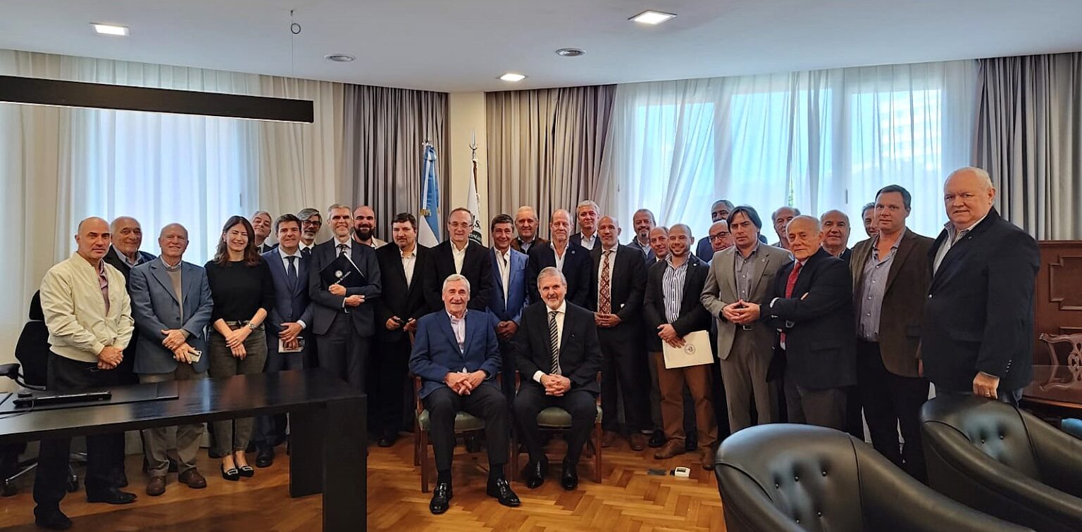 Los corredores volvieron al ruedo y colocaron a Ricardo Marra como nuevo presidente de la Bolsa de Cereales porteña