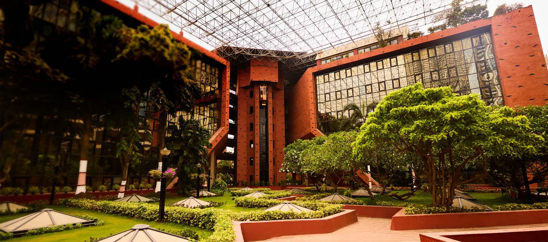 Mahindra: el gigante indio que domina el mercado de tractores